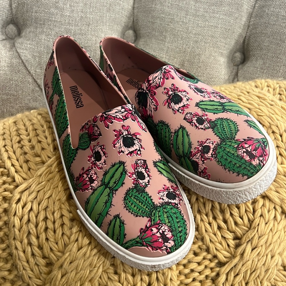 Melissa Cactus Flower slip on sneaker